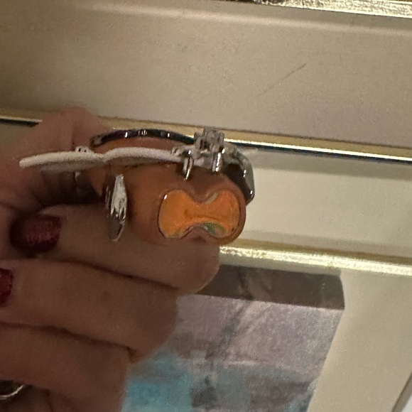 LV Viv Skiing - Picture 2 of 3